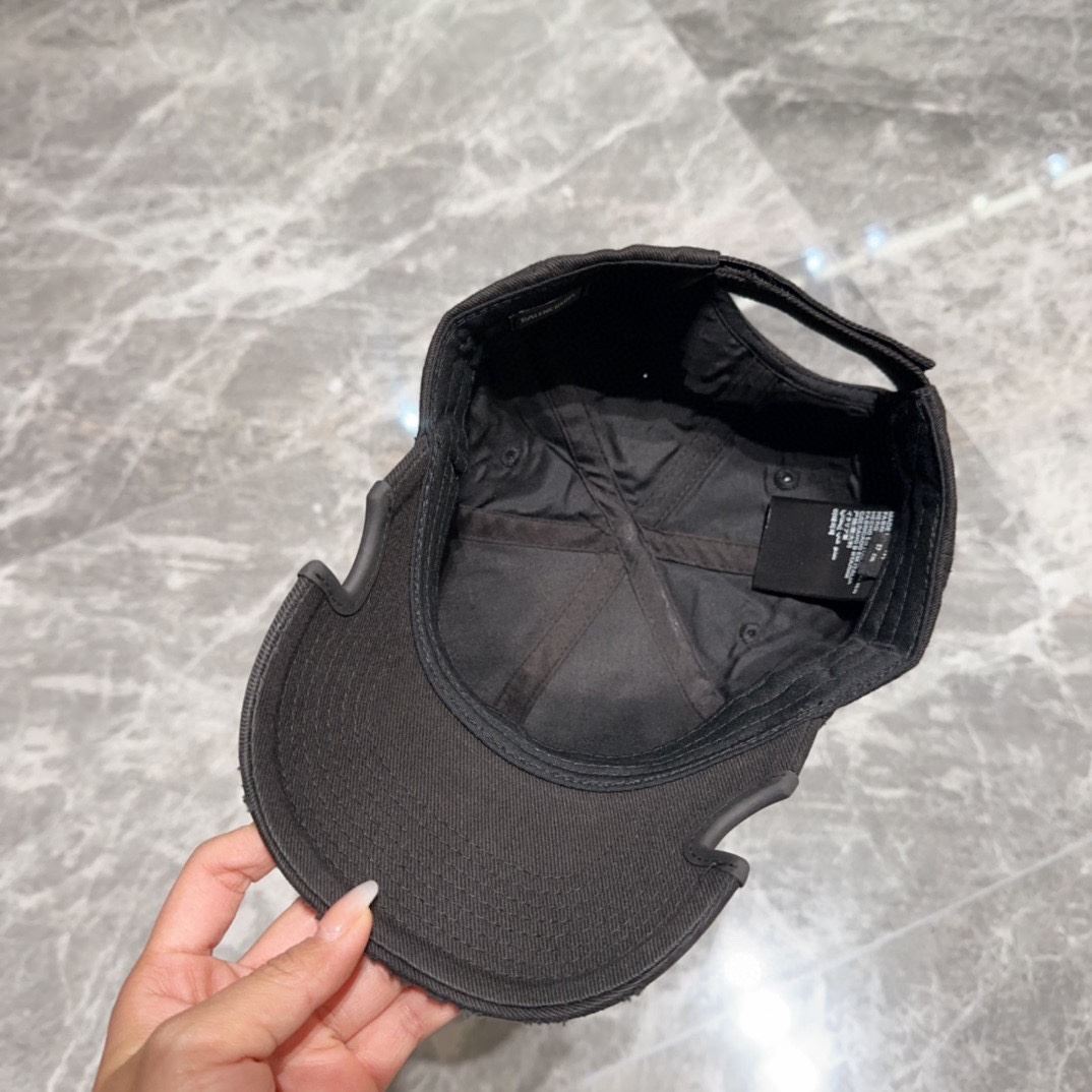 Balenciaga Caps